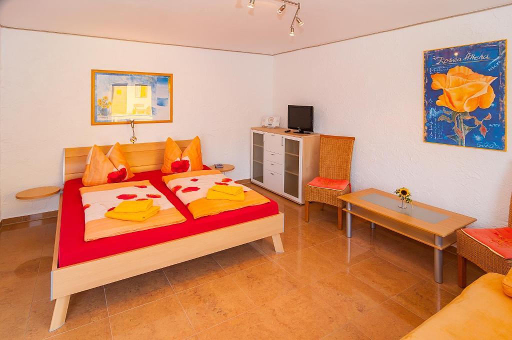 Hotel Am Mueritzhafen Garni Waren  Quarto foto